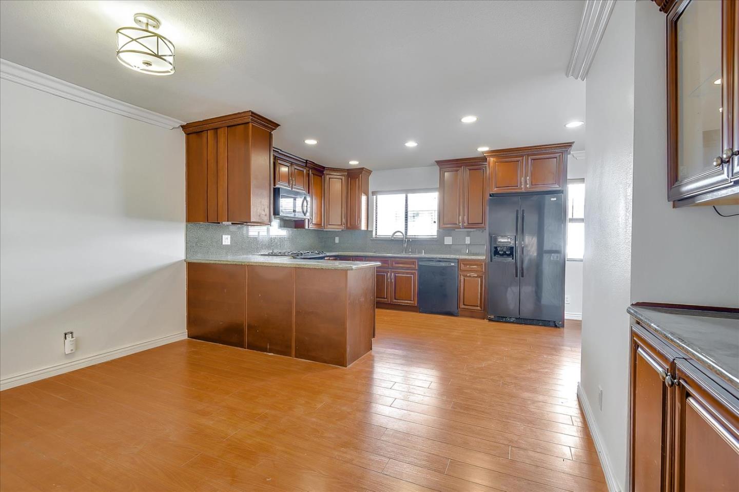 20224 Sherman Way, Unit 64 Winnetka, CA 91306 - Photo 15 of 36