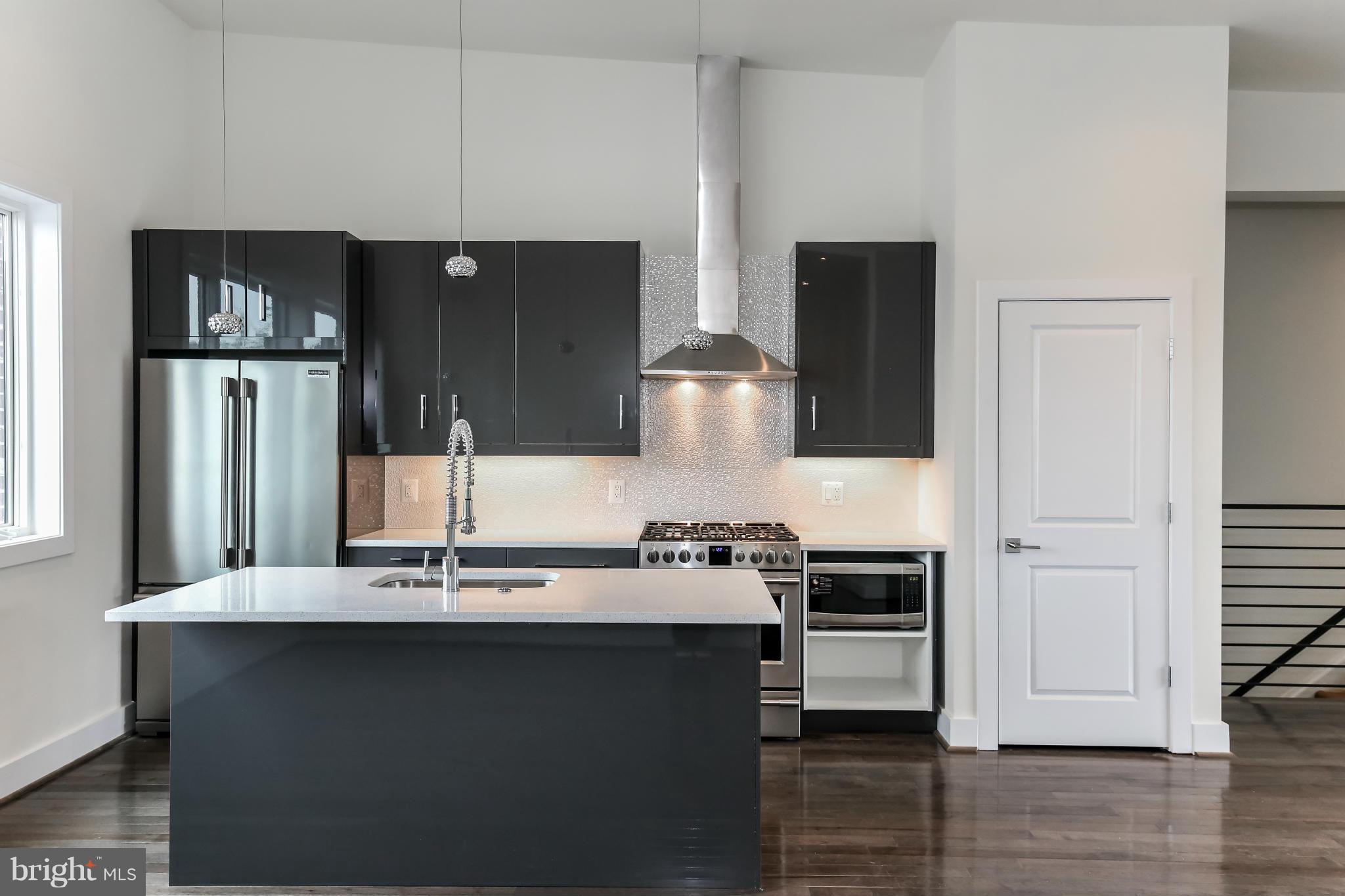 462 Ridge Street Northwest, Unit 5 Washington, DC 20001 - Photo 3 of 11 Kitchen