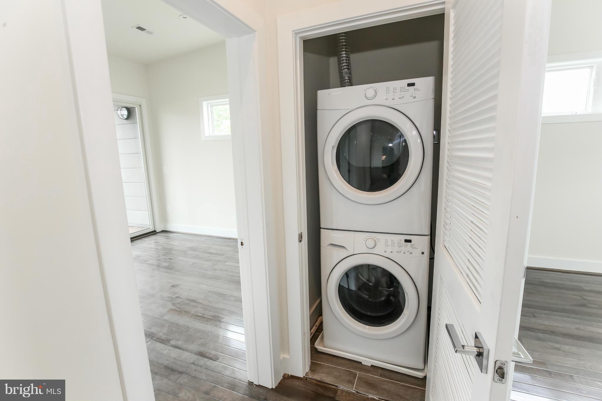 462 Ridge Street Northwest, Unit 5 Washington, DC 20001 - Photo 4 of 11 Interior (General)