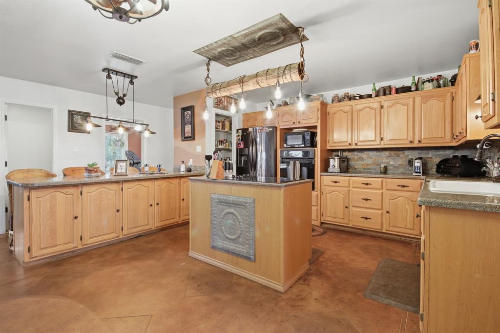 691 County Road 349 Merkel, TX 79536 - Photo 8 of 31
