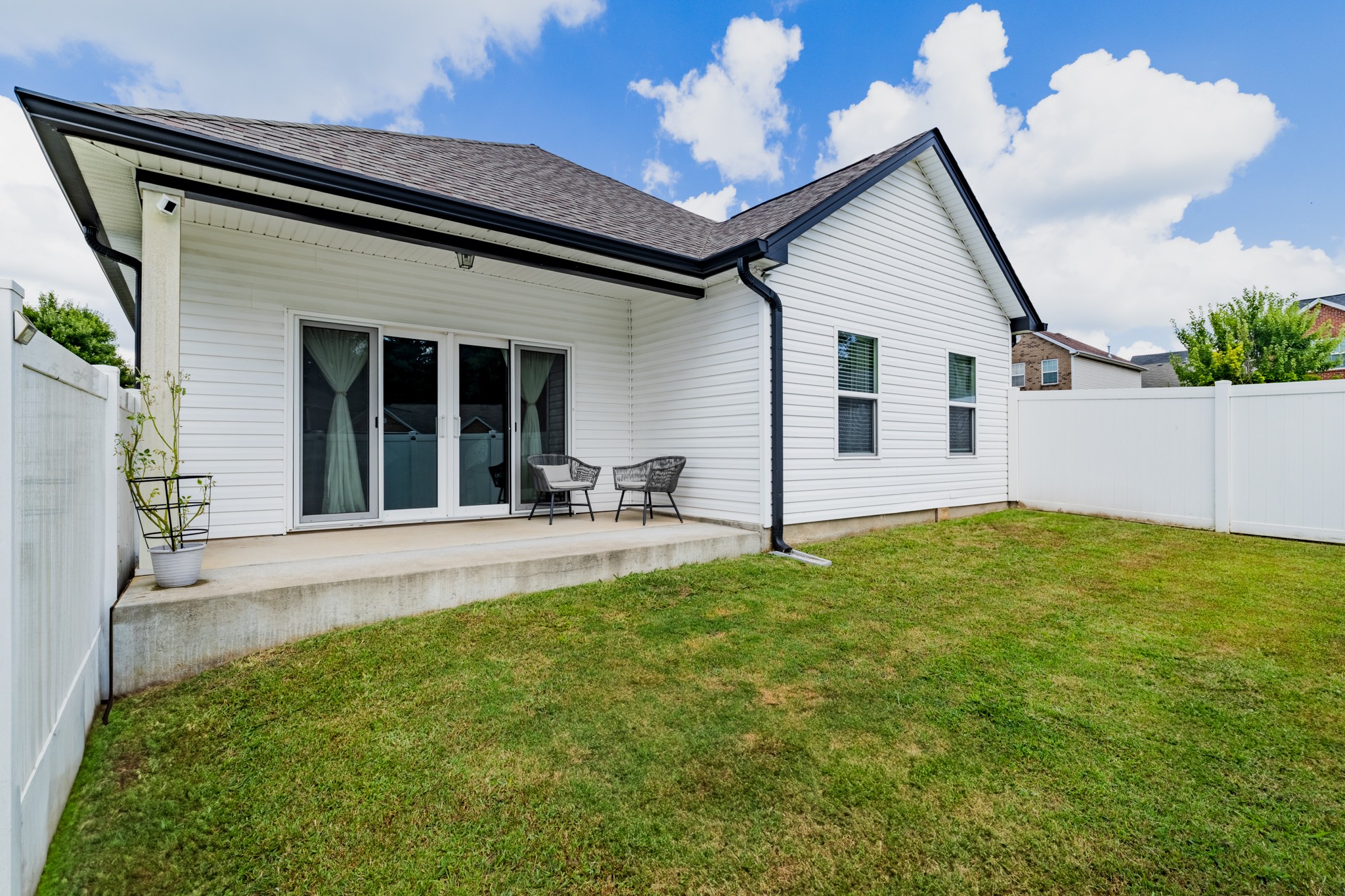404 Golf Club Lane Springfield, TN 37172 - Photo 31 of 38 a view of a house with a backyard and porch