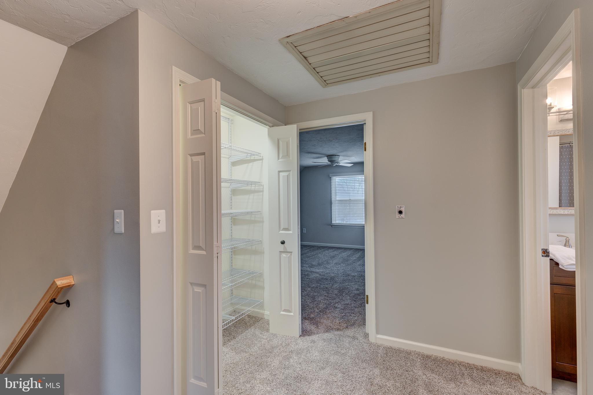 16009 Trenton Road Upperco, MD 21155 - Photo 29 of 43 Hallway upstairs