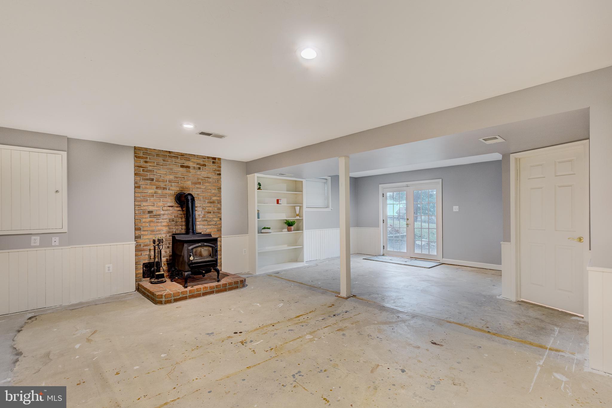16009 Trenton Road Upperco, MD 21155 - Photo 32 of 43 Woodstove