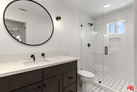 $2,450,000 | 3867 Lyceum Avenue, Los Angeles, CA 90066