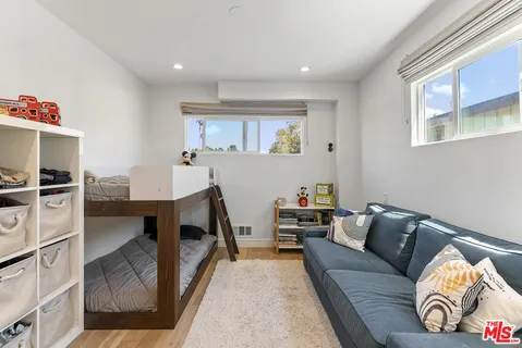 $2,290,000 | 3867 Lyceum Avenue, Los Angeles, CA 90066