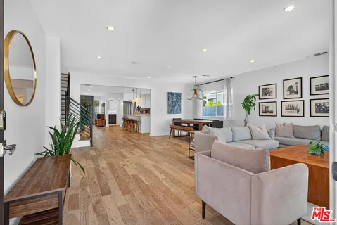 $2,450,000 | 3867 Lyceum Avenue, Los Angeles, CA 90066