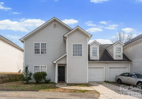 $247,000 | 5152 Brooktree Drive, Charlotte, NC 28208