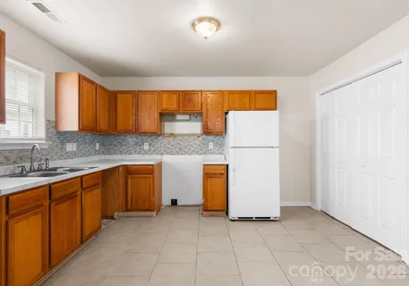 $247,000 | 5152 Brooktree Drive, Charlotte, NC 28208