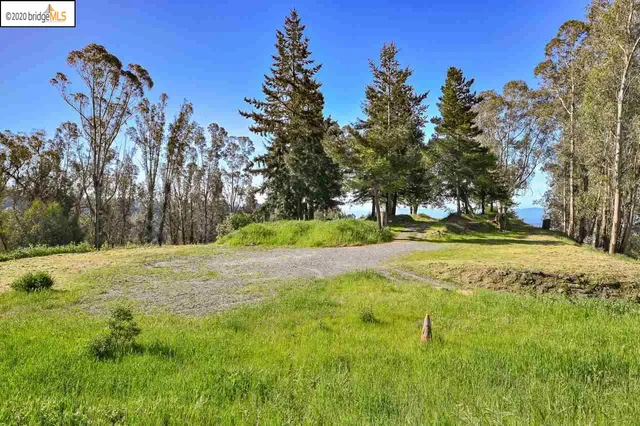 $1,750,000 | 5100 Thorndale Drive, Oakland, CA 94611