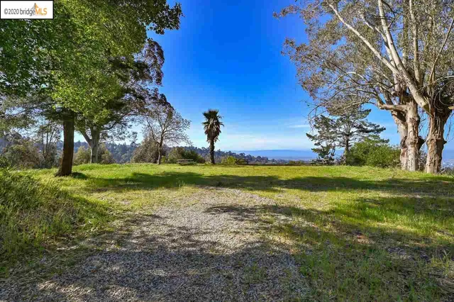 $1,750,000 | 5100 Thorndale Drive, Oakland, CA 94611