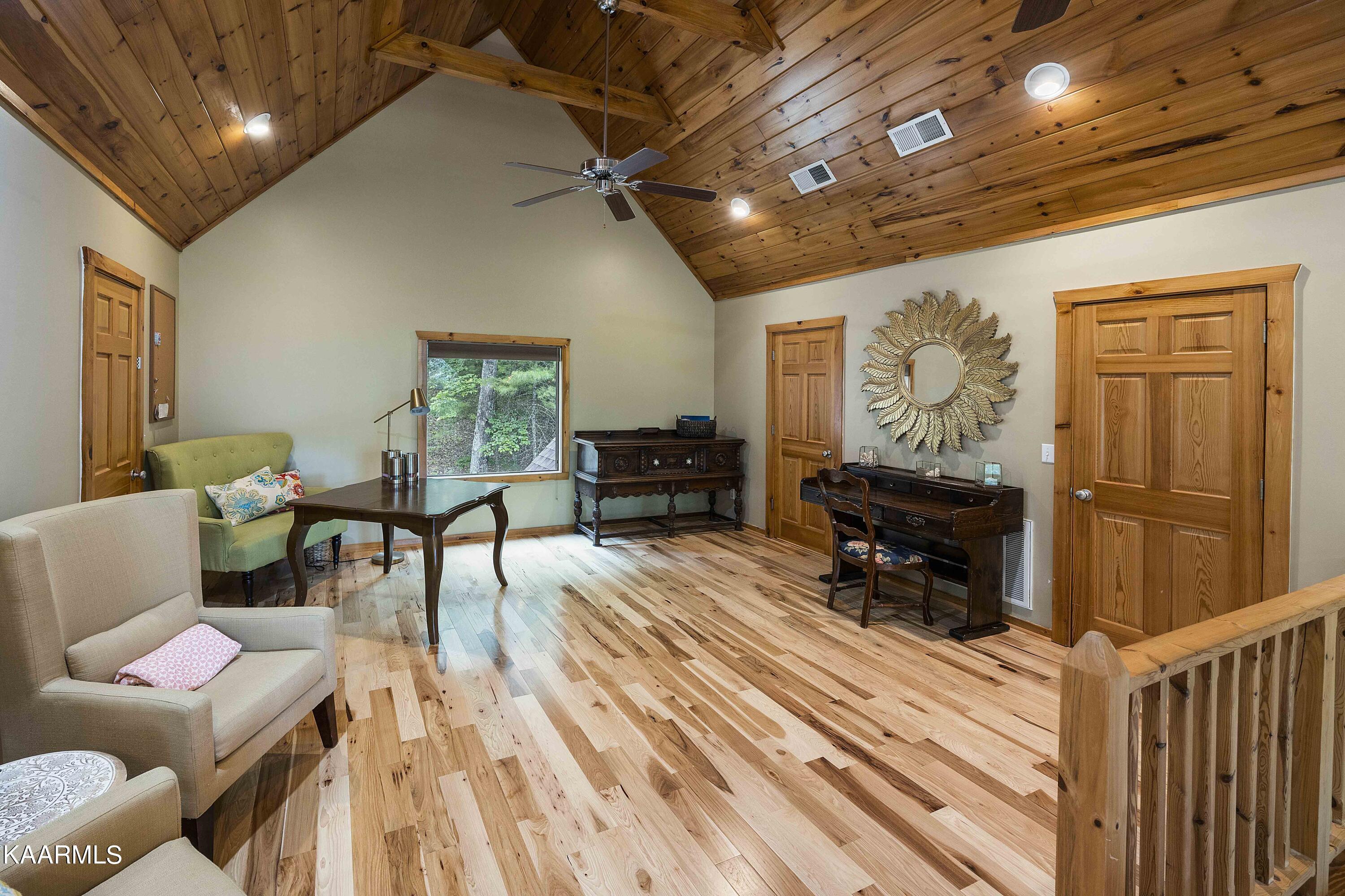 132 Fence Rail Gap Road Walland, TN 37886 - Photo 11 of 19 Loft