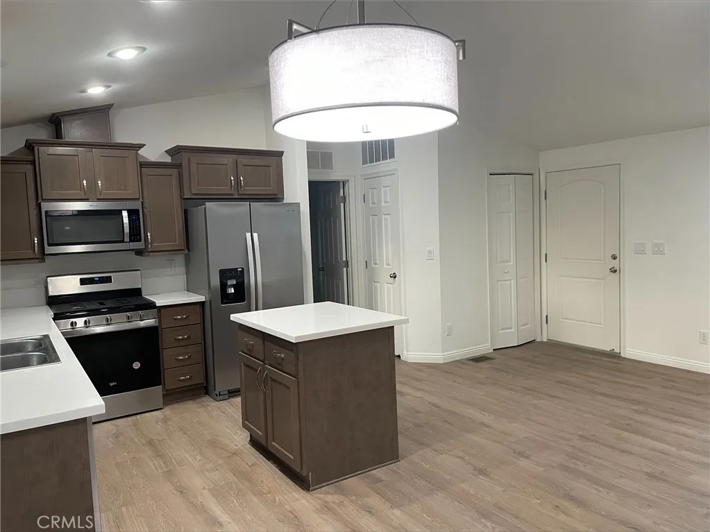520 Pine Goleta Ca, Unit 4 Goleta, CA 93117 - Photo 6 of 13