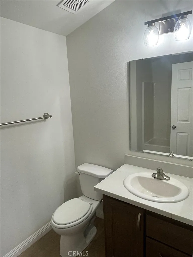520 Pine Goleta Ca, Unit 4 Goleta, CA 93117 - Photo 10 of 13