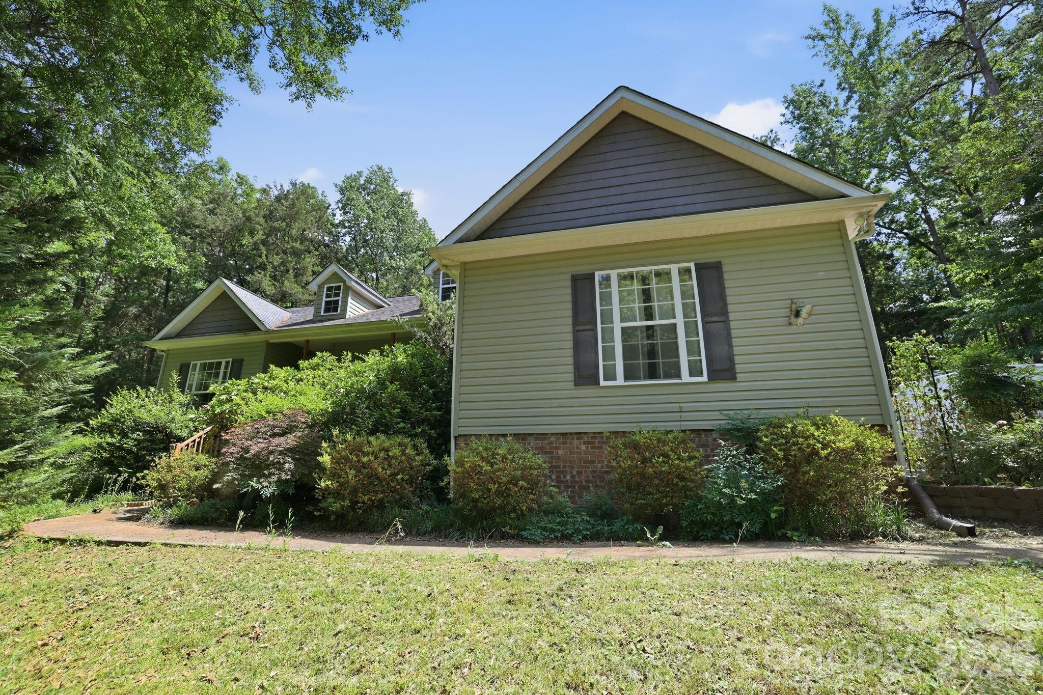 9243 Ladson Road Fort Mill, SC 29707 - Photo 1 of 26 Gallery Image 1