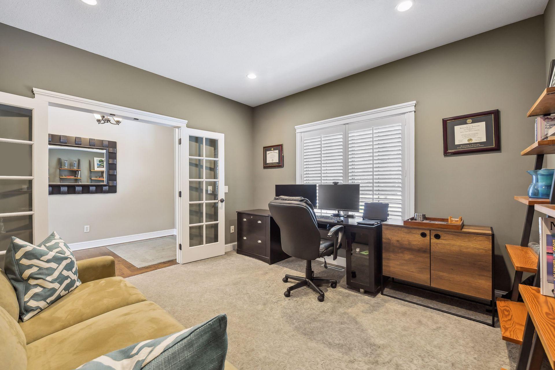 6488 Murray Hill Road Chanhassen, MN 55331 - Photo 25 of 56 Gallery Image 25