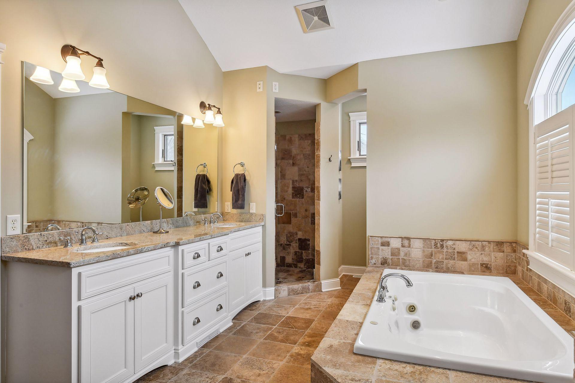 6488 Murray Hill Road Chanhassen, MN 55331 - Photo 32 of 56 Gallery Image 32
