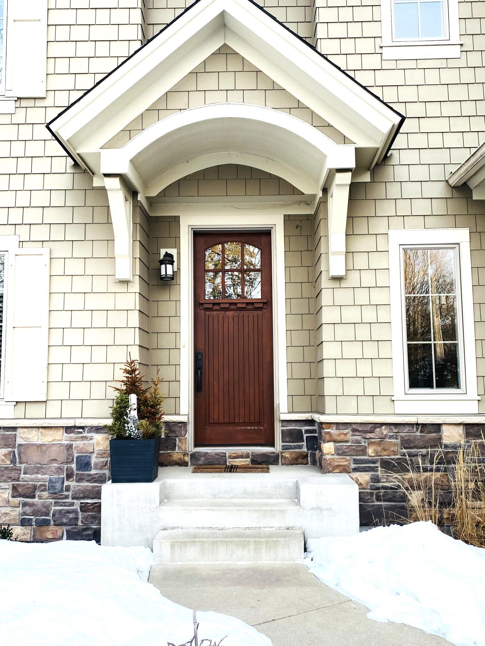 6488 Murray Hill Road Chanhassen, MN 55331 - Photo 4 of 56 Gallery Image 4