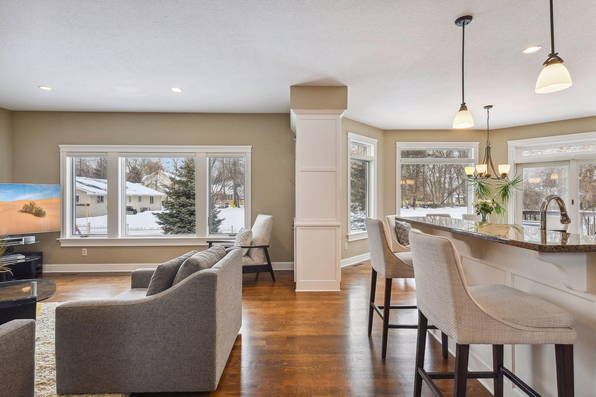 6488 Murray Hill Road Chanhassen, MN 55331 - Photo 6 of 56 Gallery Image 6