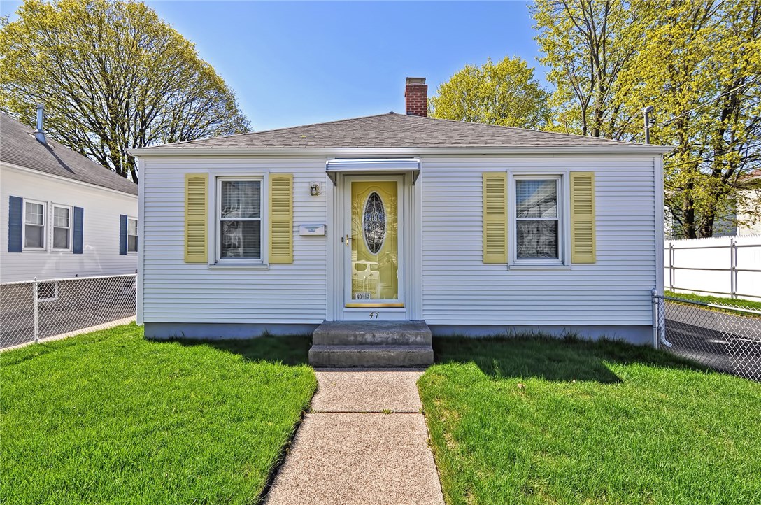 47 Slade Street Pawtucket, RI 02861 - Photo 2 of 24 Exterior Front