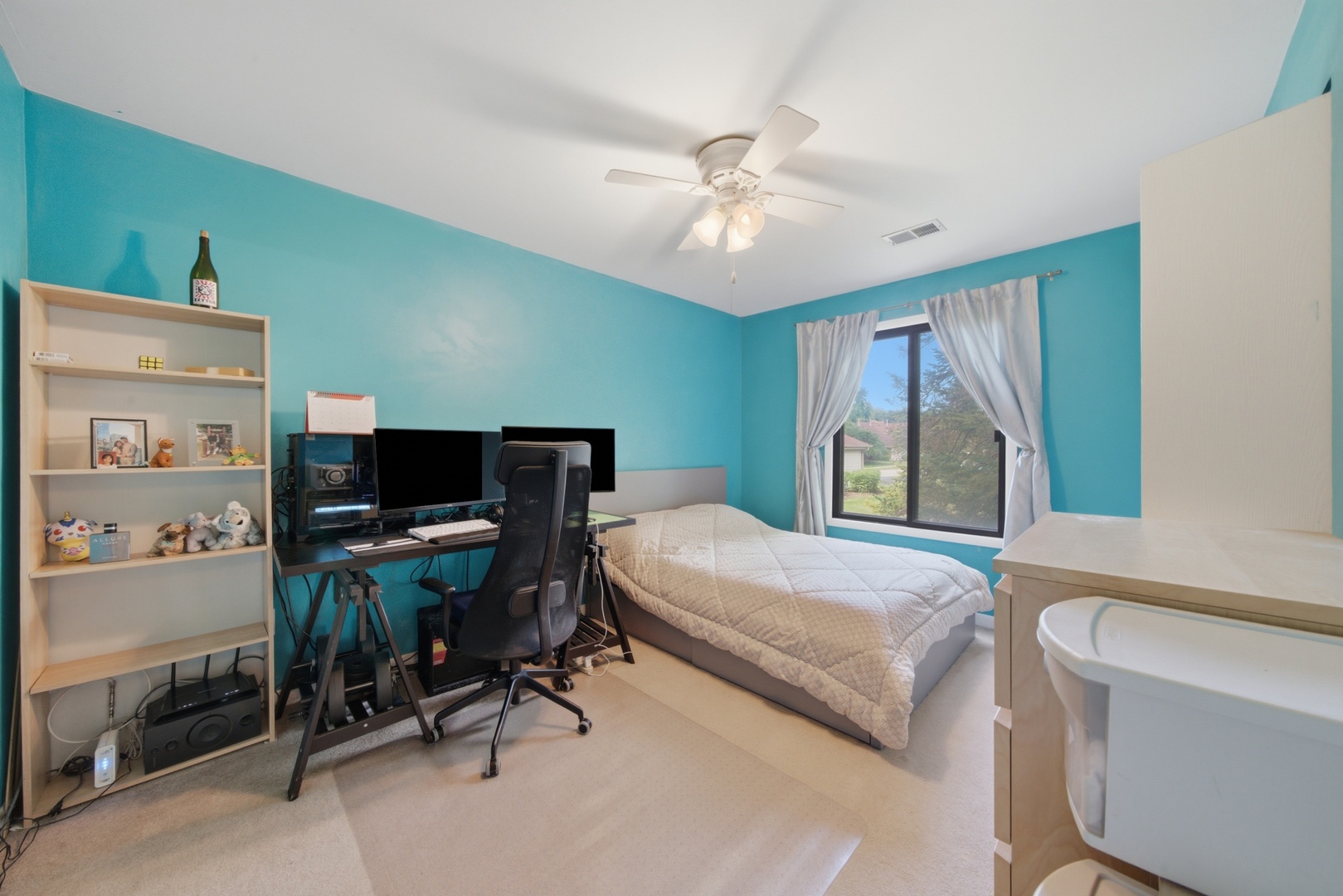2340 East Old Hicks Road, Unit 1 Palatine, IL 60074 - Photo 14 of 23 Gallery Image 14