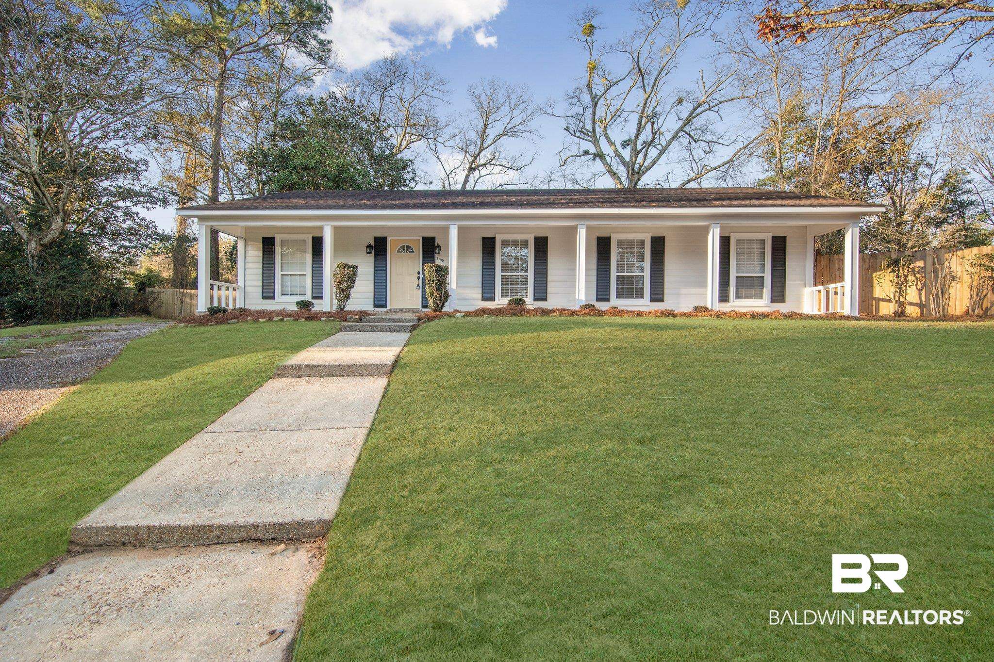 2100 Luckner Court Mobile, AL 36618 - Photo 1 of 49