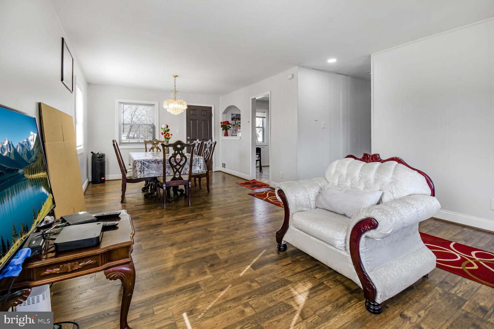 9604 Lanham Severn Road Lanham, MD 20706 - Photo 5 of 30 a living room with furniture