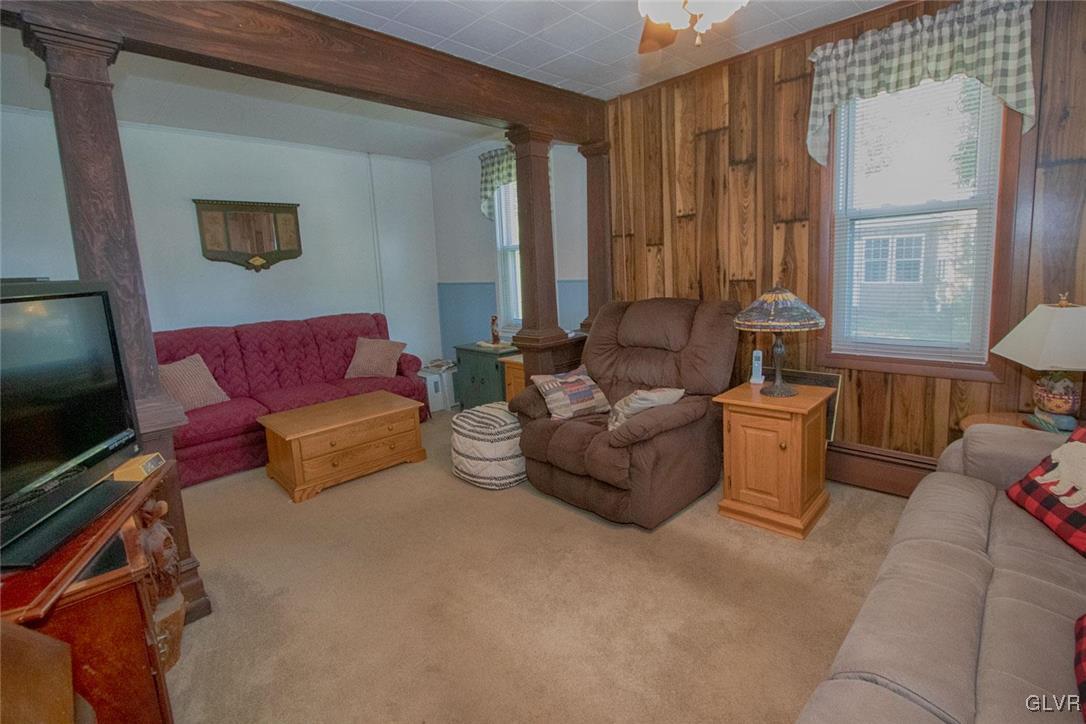 234 Walker Road Macungie, PA 18062 - Photo 9 of 15 Family room.