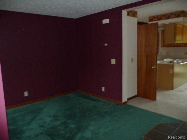 11741 Dunn Road Memphis, MI 48041 - Photo 5 of 18 5
