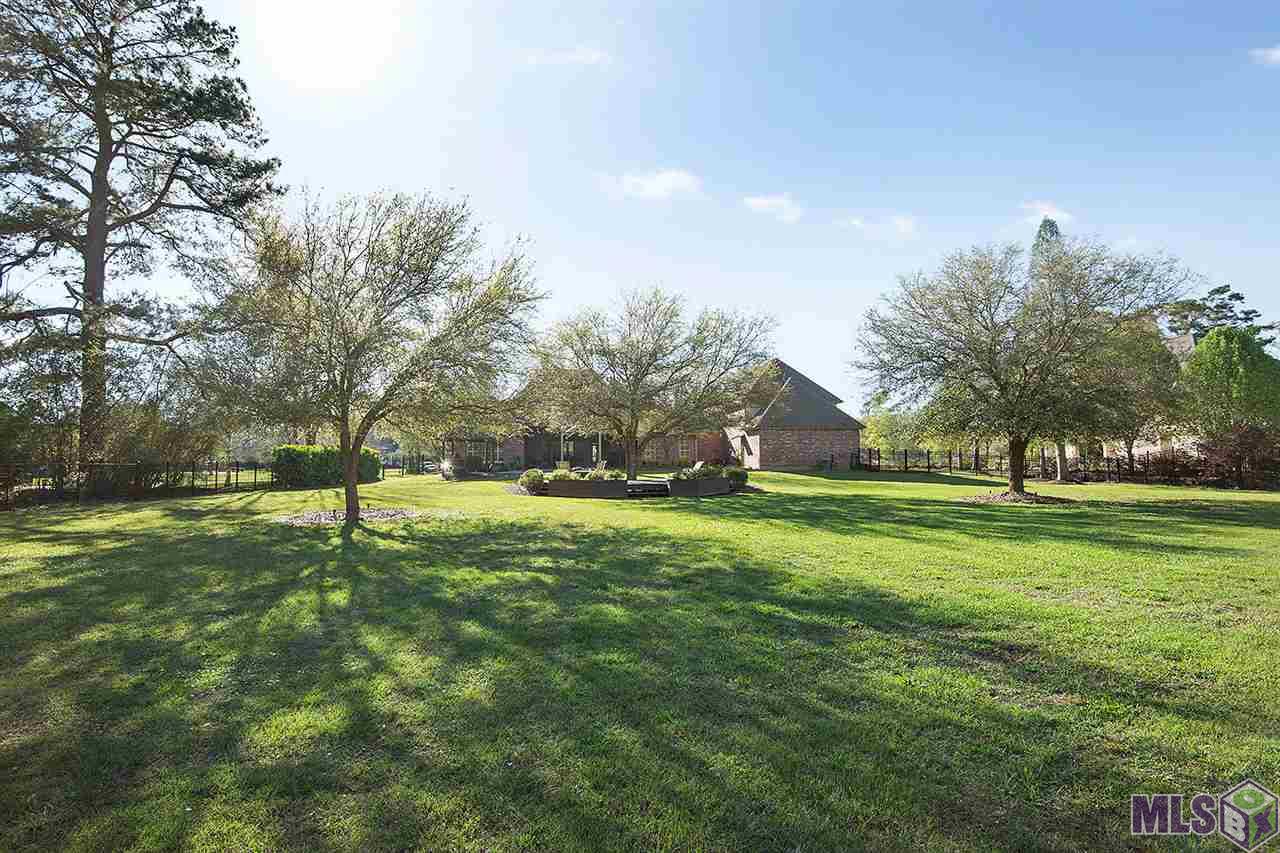 24076 Canyon Road Denham Springs, LA 70726 - Photo 28 of 30 Gallery Image 28