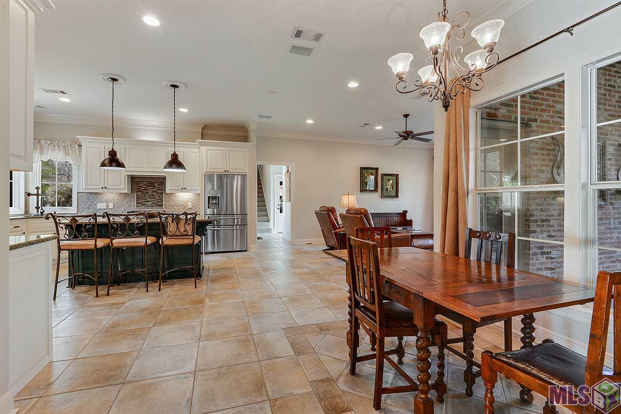 24076 Canyon Road Denham Springs, LA 70726 - Photo 9 of 30 Gallery Image 9