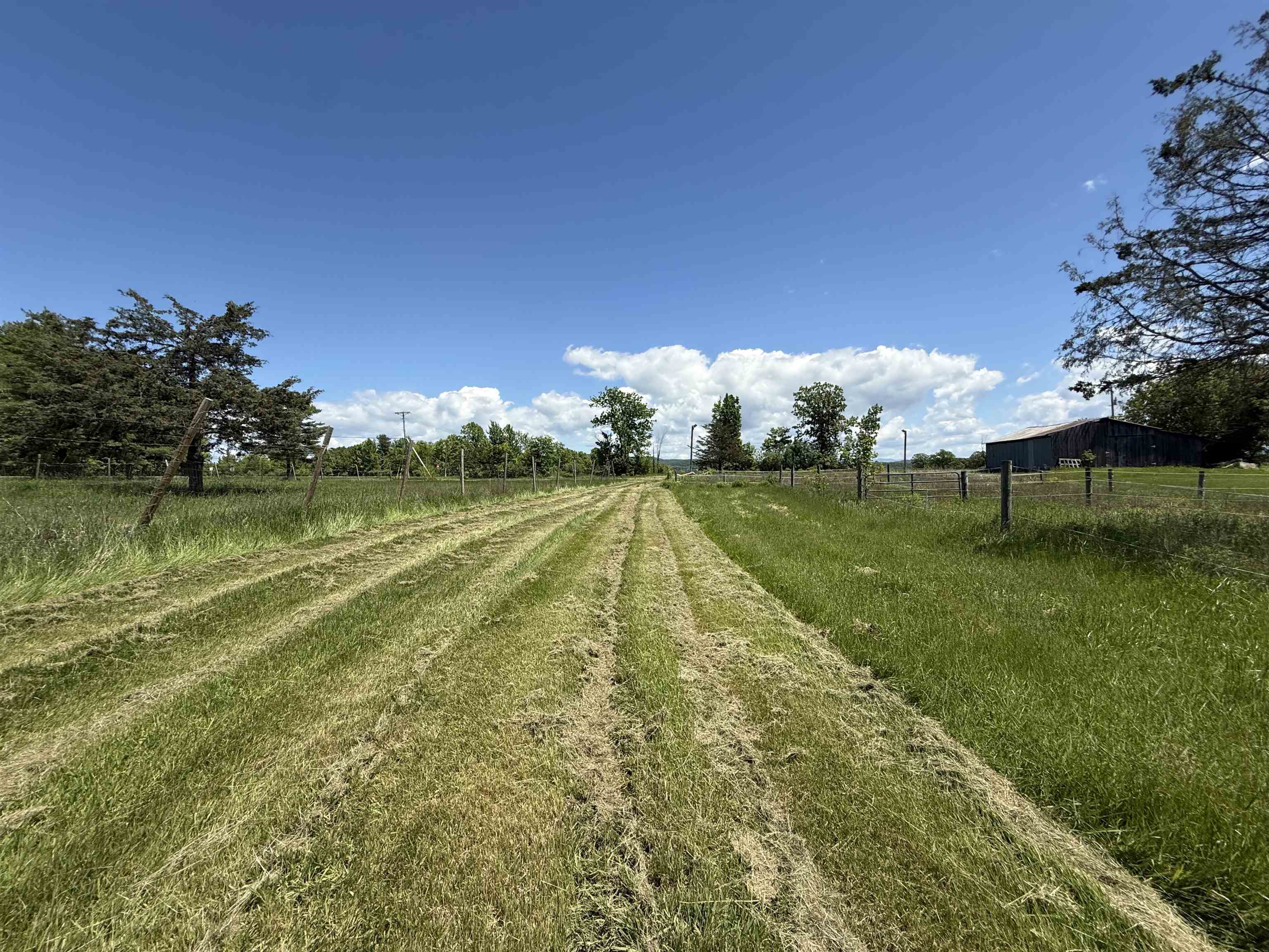2475 Town Line Road Bridport, VT 05734 - Photo 25 of 27