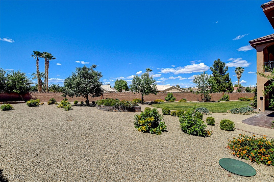 1182 Thomas Bay Circle Logandale, NV 89021 - Photo 88 of 98 View of fenced backyard