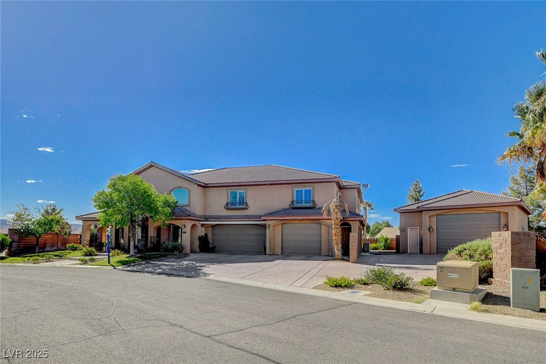 1182 Thomas Bay Circle Logandale, NV 89021 - Photo 9 of 98 And enough room for all your favorite cars and toys.