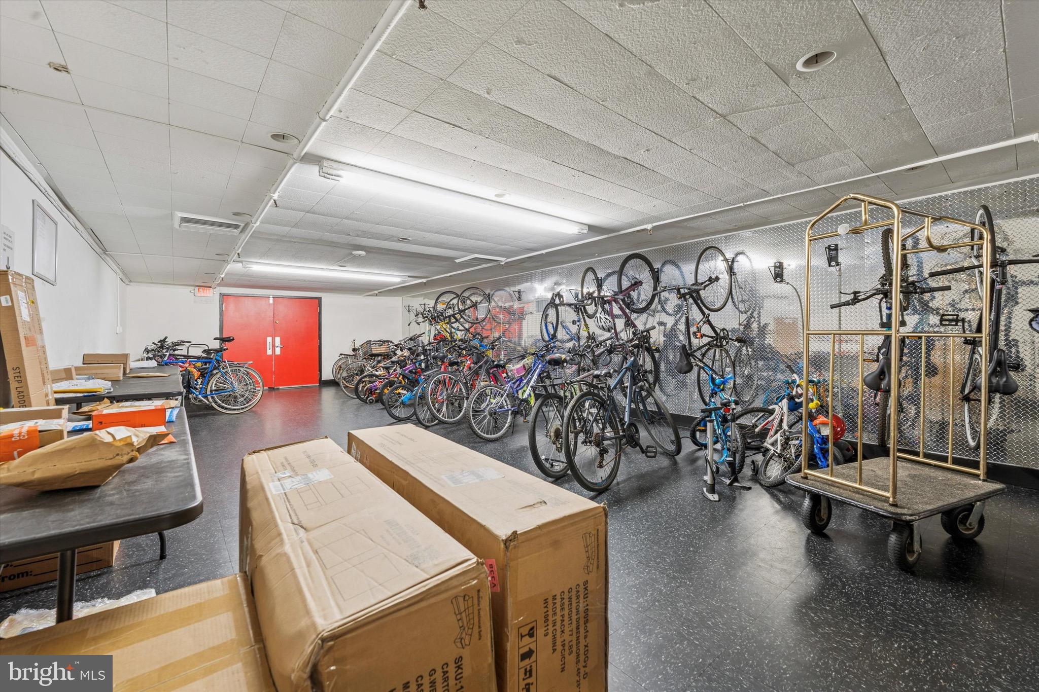 1010 Race Street, Unit PHM Philadelphia, PA 19107 - Photo 14 of 14 a view of a room with gym equipment