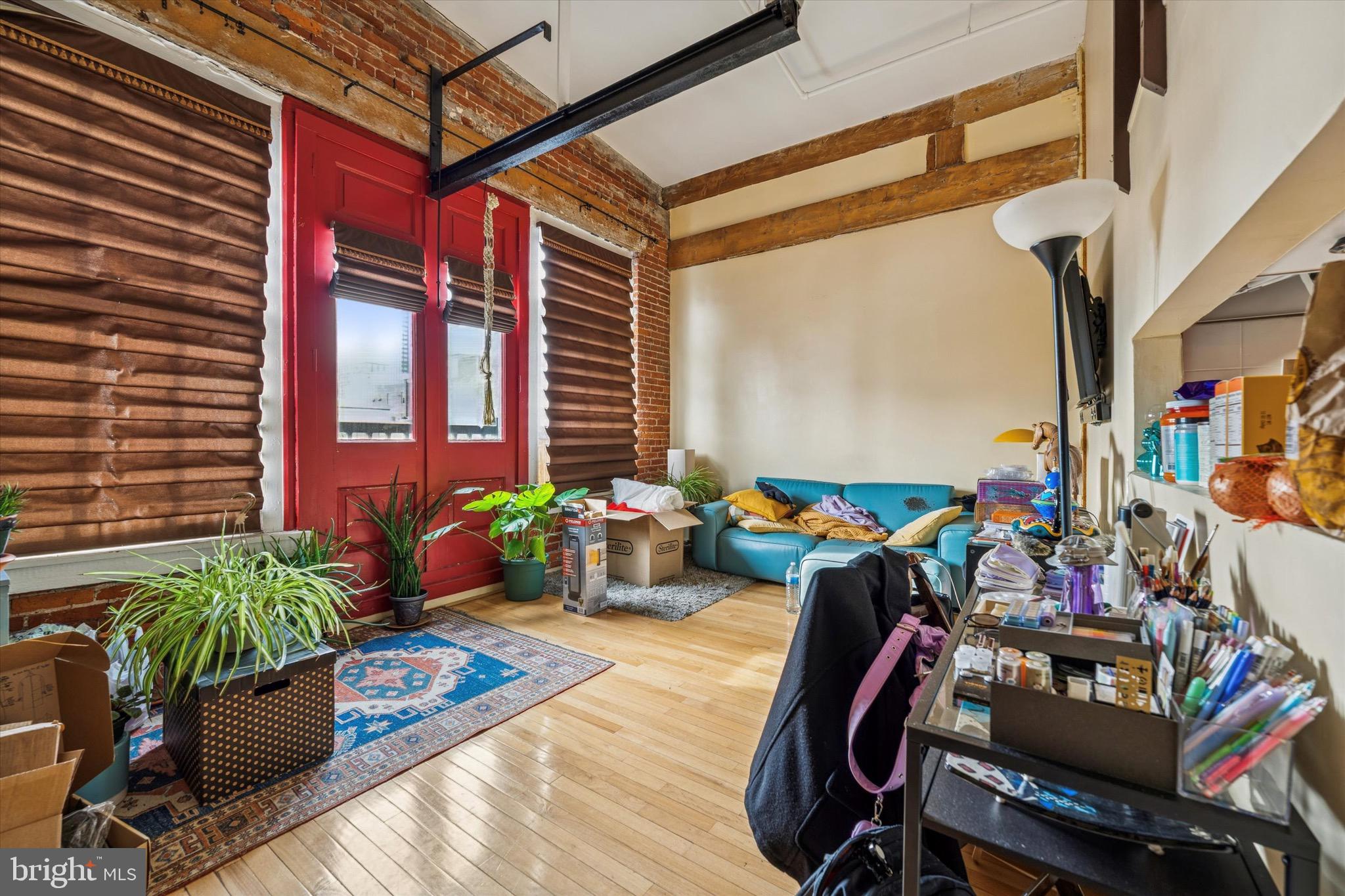 1010 Race Street, Unit PHM Philadelphia, PA 19107 - Photo 6 of 14 a view of a chairs and tables in patio