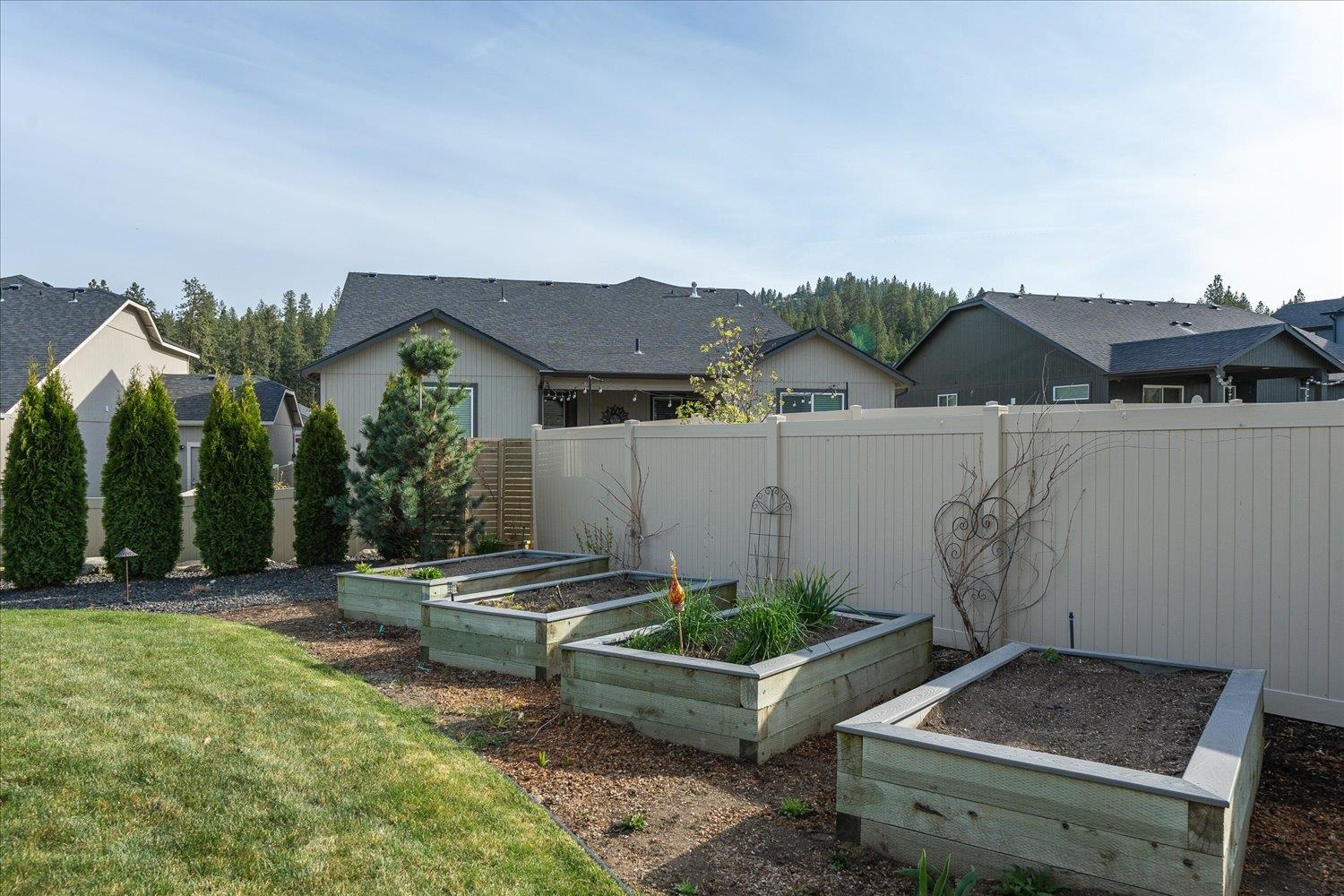 1411 North Lily Road Spokane, WA 99212 - Photo 18 of 23 Gallery Image 18