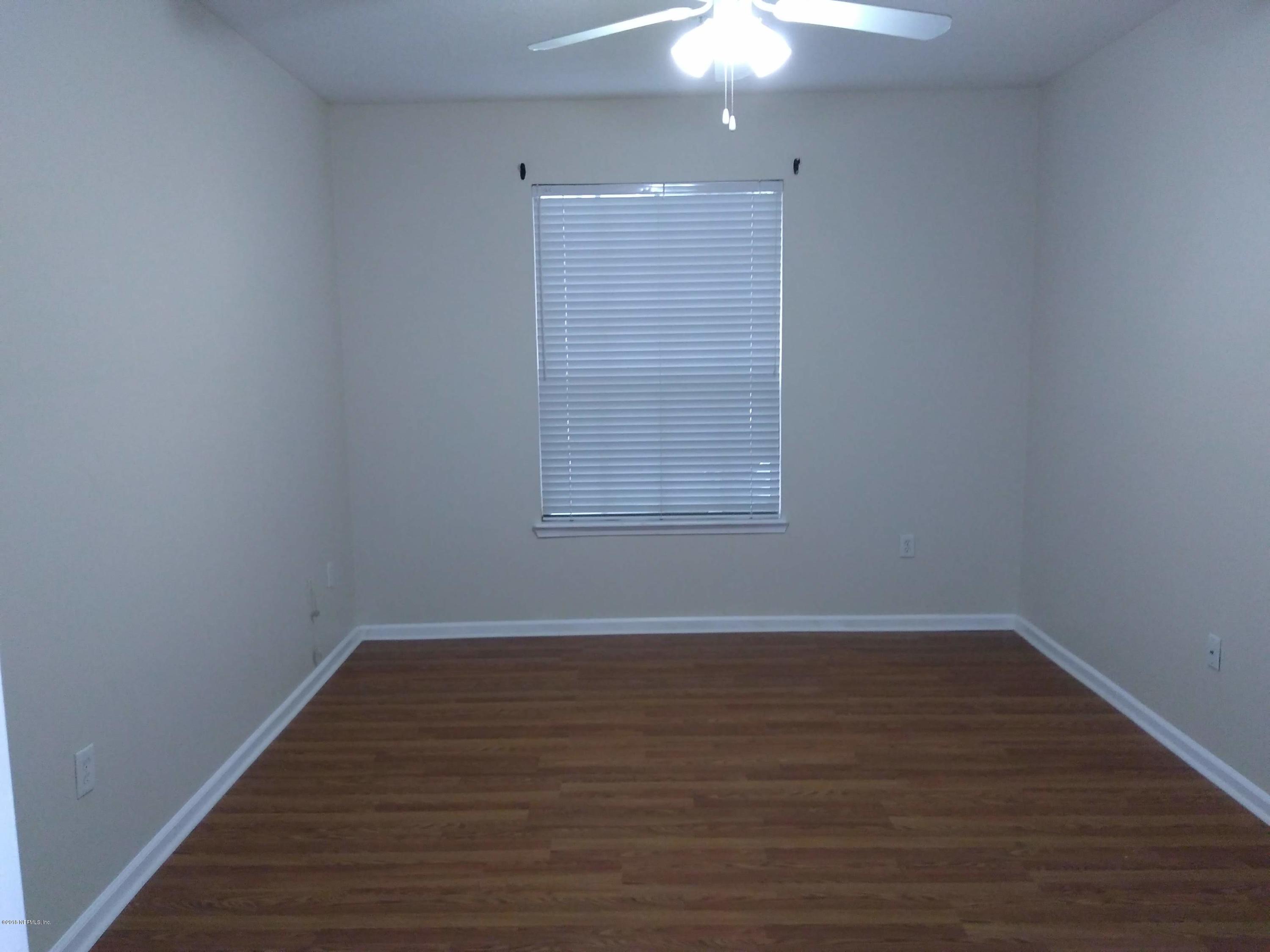 10550 Baymeadows Road, Unit 125 Jacksonville, FL 32256 - Photo 11 of 22 Guest Bedroom #3