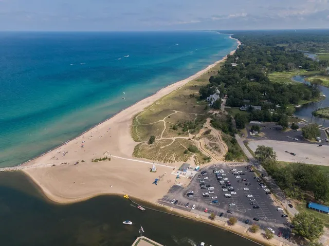 $350,000 | 9936 Wilson Road, New Buffalo, MI 49117