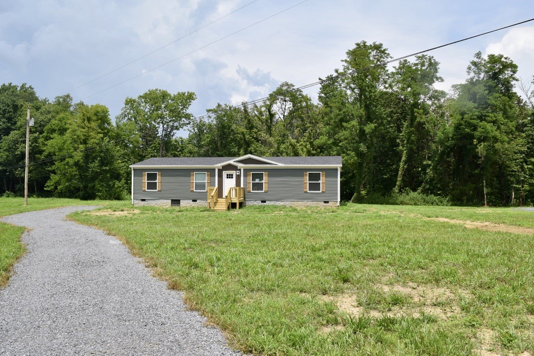 2192 Shrum Cemetery Road Westmoreland, TN 37186 - Photo 1 of 29 Gallery Image 1