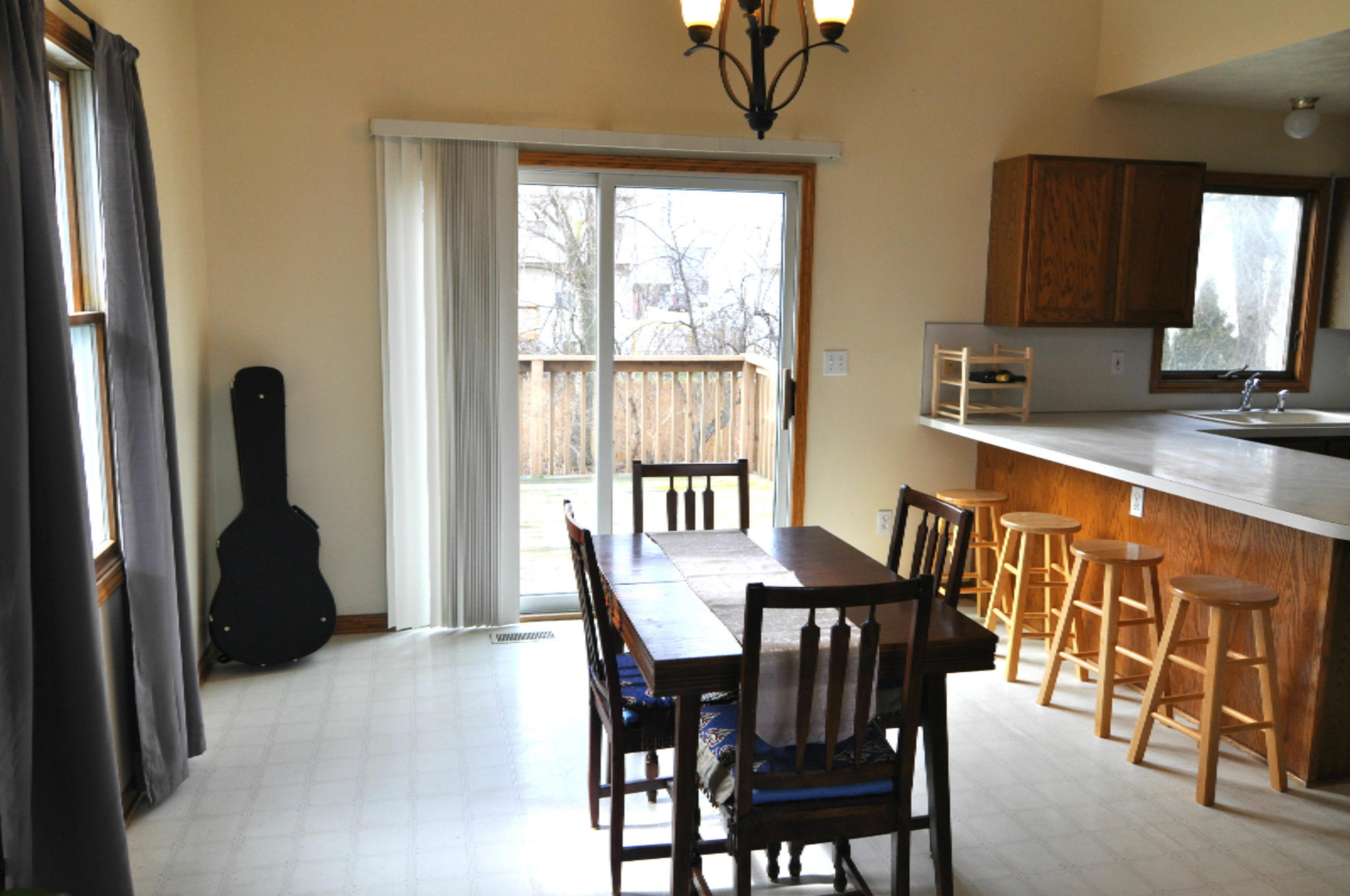 3109 Riley Ridge Road Holland, MI 49424 - Photo 6 of 20 dining