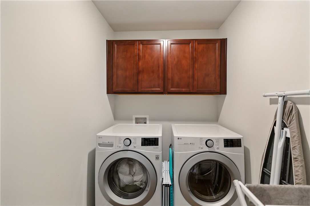426 Reflection Drive Anderson, SC 29625 - Photo 19 of 44 laundry room
