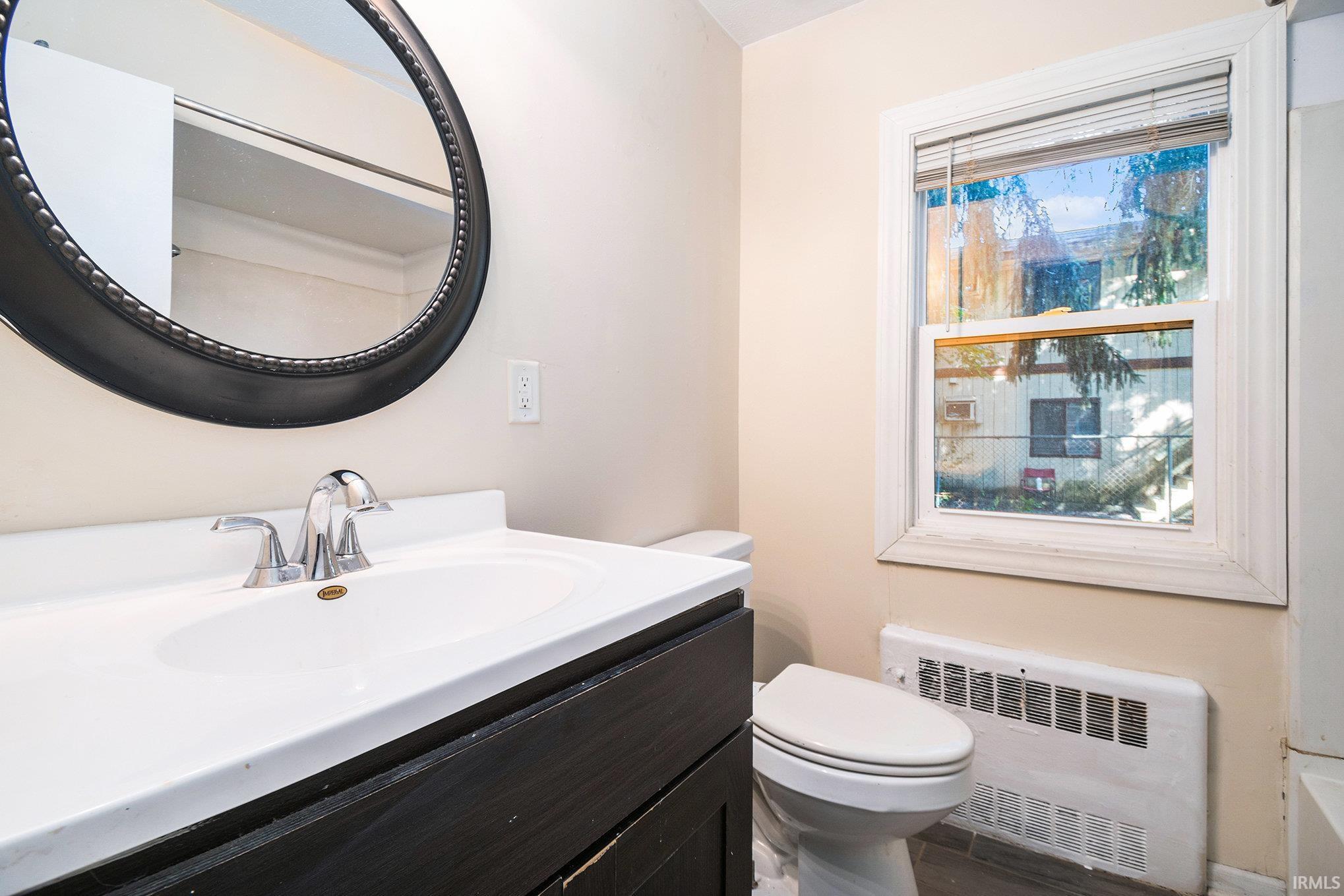 2715 Grape Road Mishawaka, IN 46545 - Photo 11 of 16 Gallery Image 11