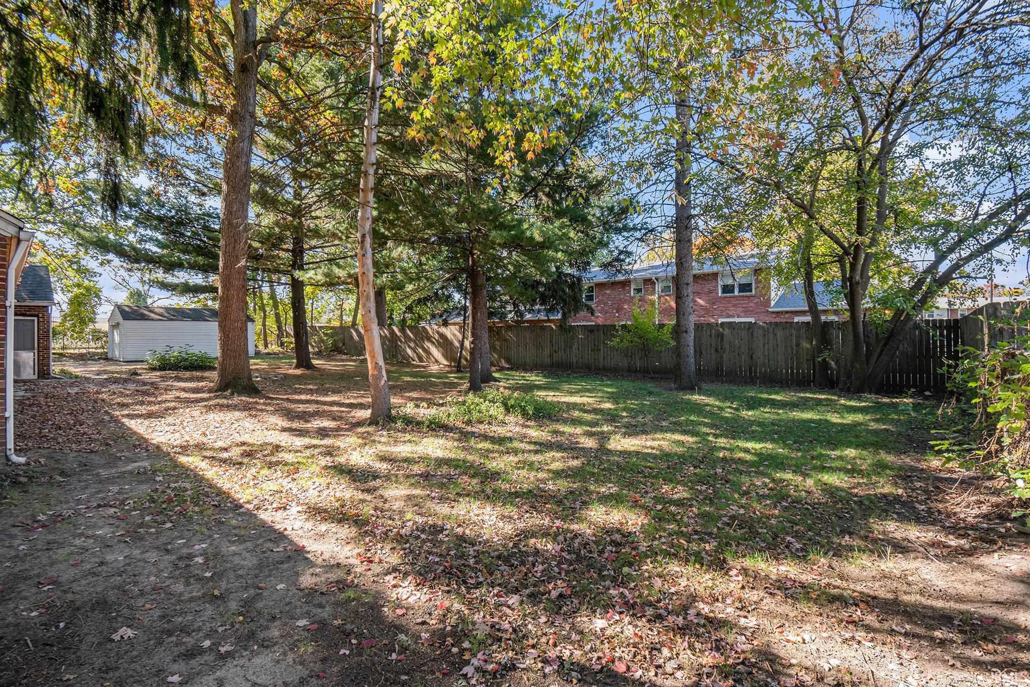 2715 Grape Road Mishawaka, IN 46545 - Photo 13 of 16 Gallery Image 13