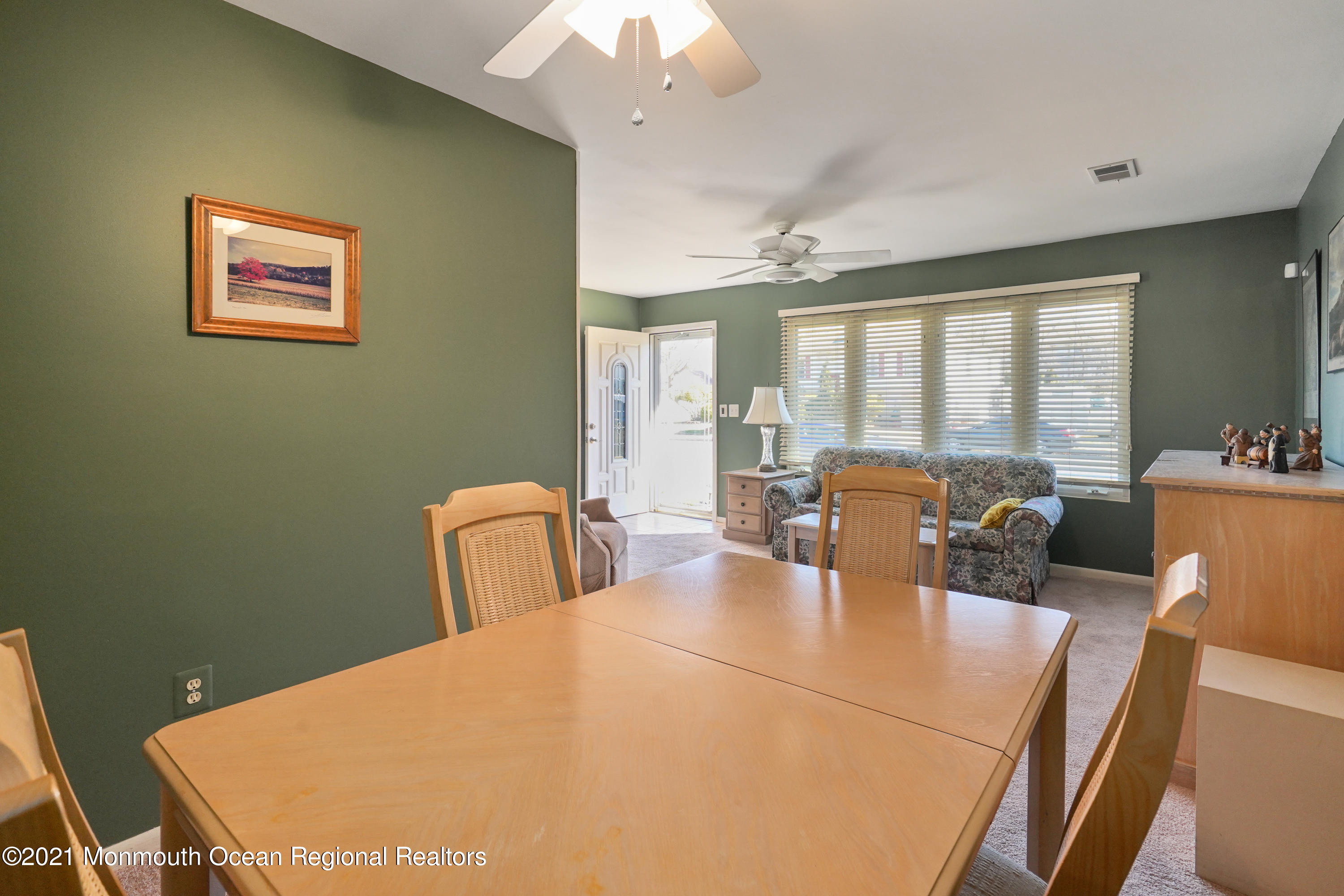 11 Brookside Road Neptune Township, NJ 07753 - Photo 11 of 35 DSC08094