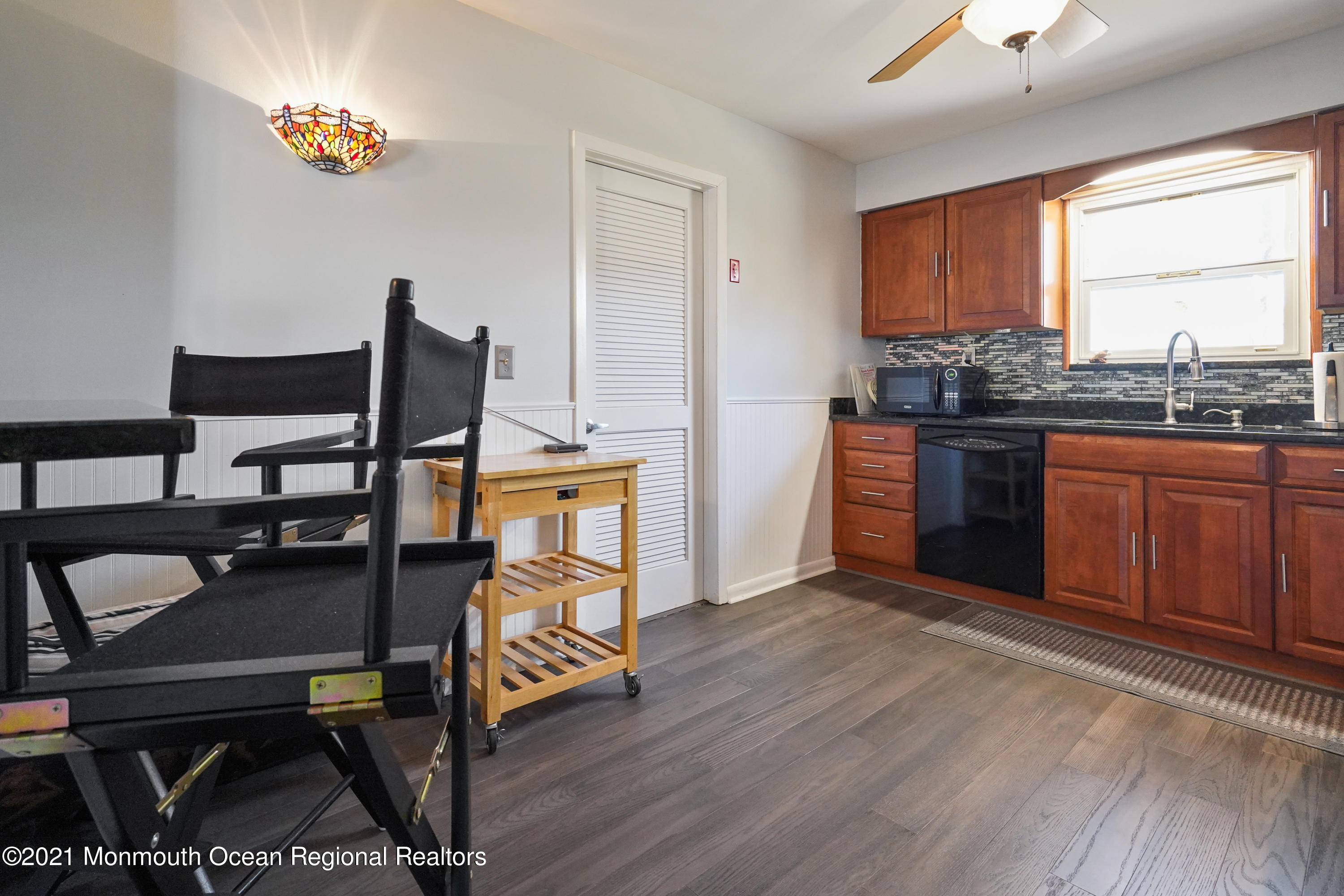 11 Brookside Road Neptune Township, NJ 07753 - Photo 15 of 35 DSC08082