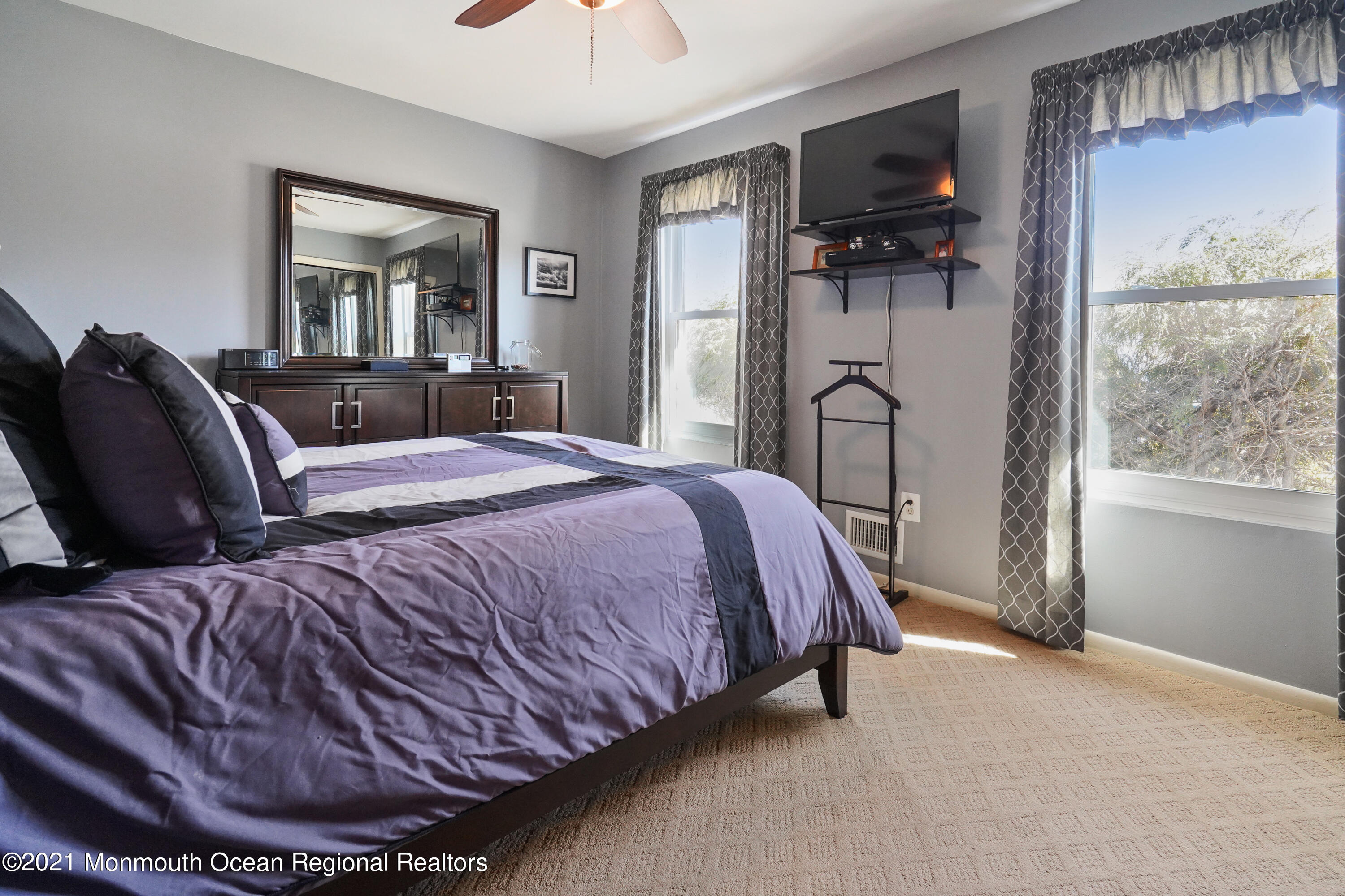 11 Brookside Road Neptune Township, NJ 07753 - Photo 20 of 35 DSC08046
