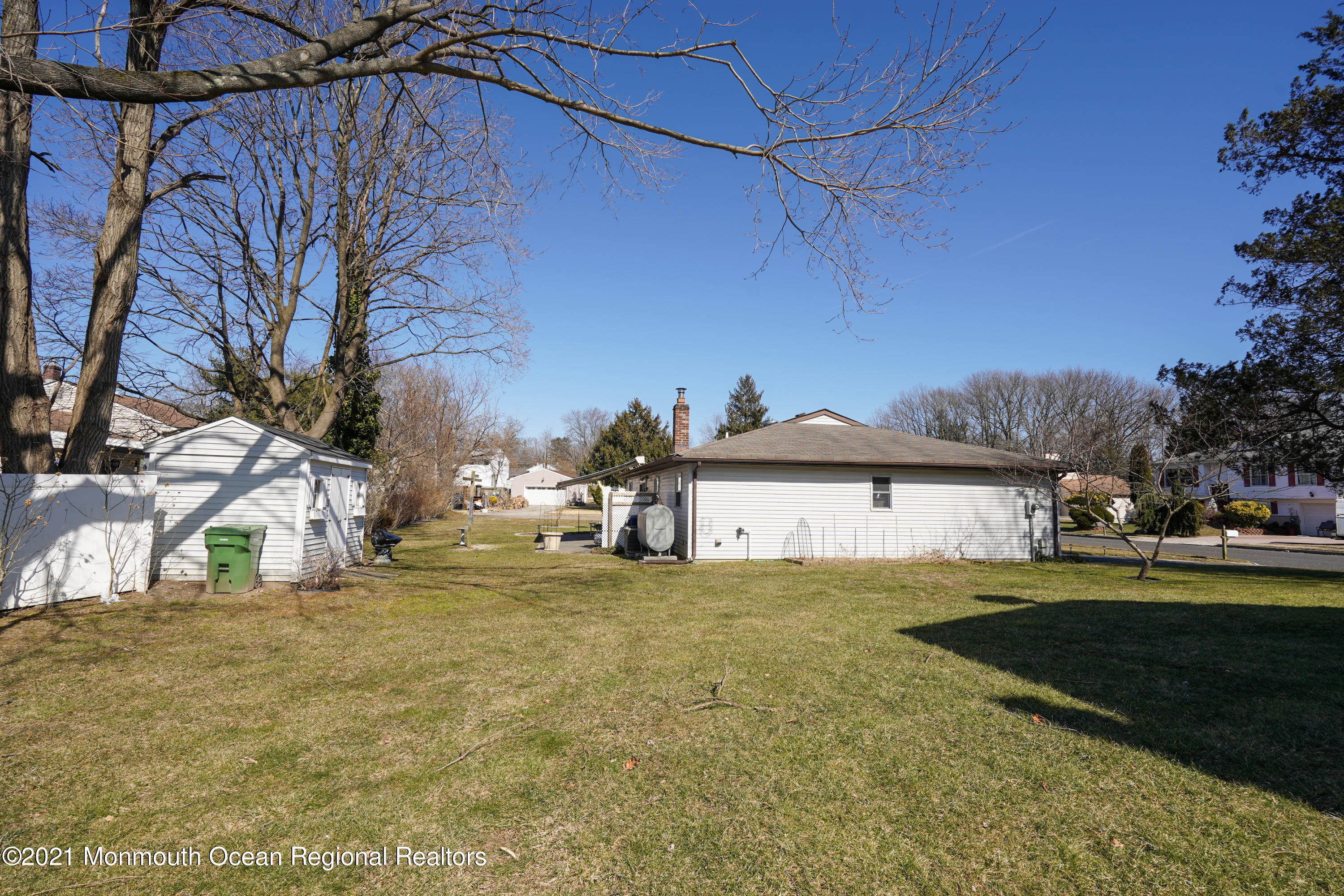 11 Brookside Road Neptune Township, NJ 07753 - Photo 25 of 35 DSC08155