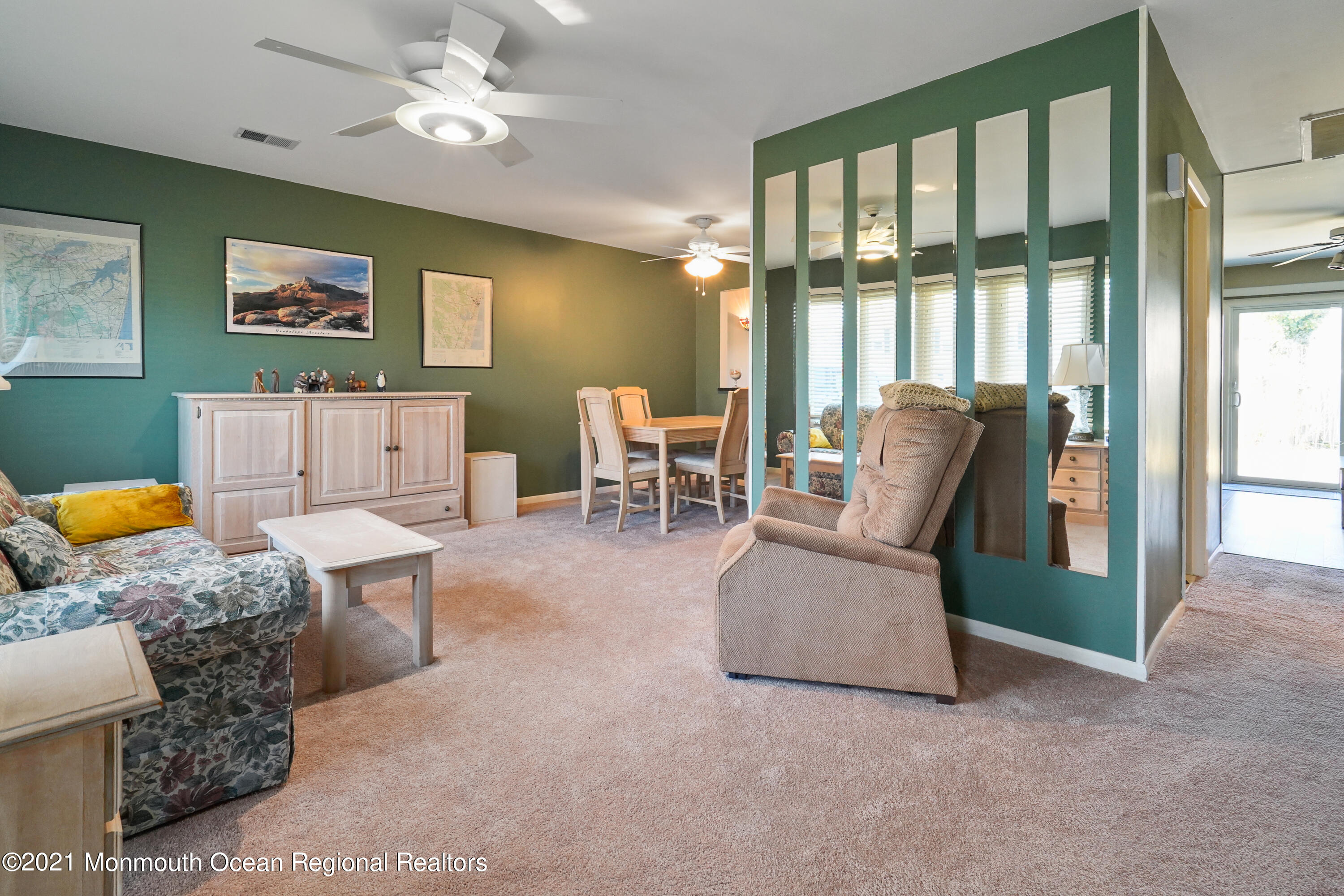 11 Brookside Road Neptune Township, NJ 07753 - Photo 8 of 35 DSC08125