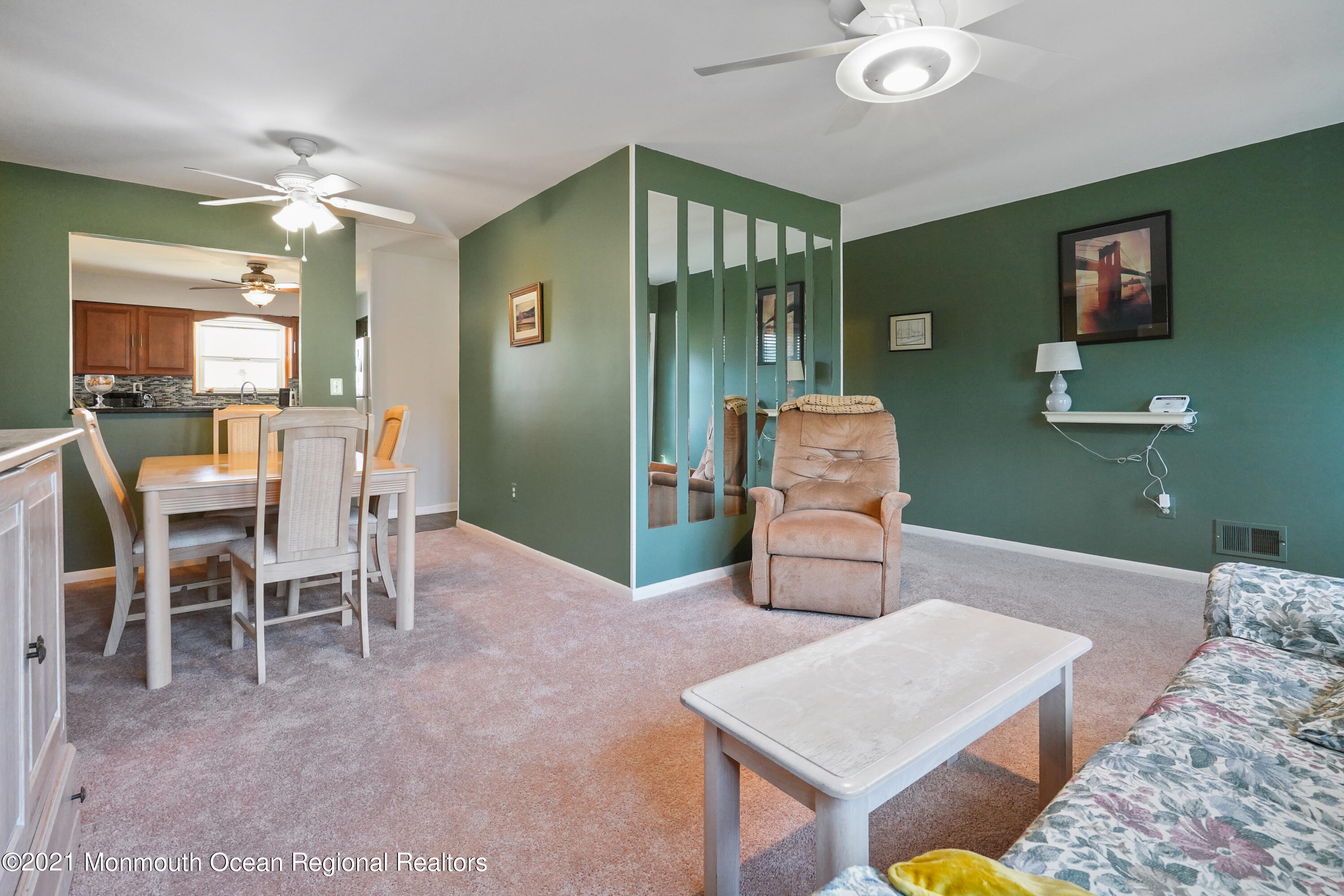 11 Brookside Road Neptune Township, NJ 07753 - Photo 10 of 35 DSC08113