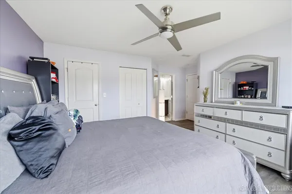 $349,900 | 270 Norfolk Lane, Pingree Grove, IL 60140
